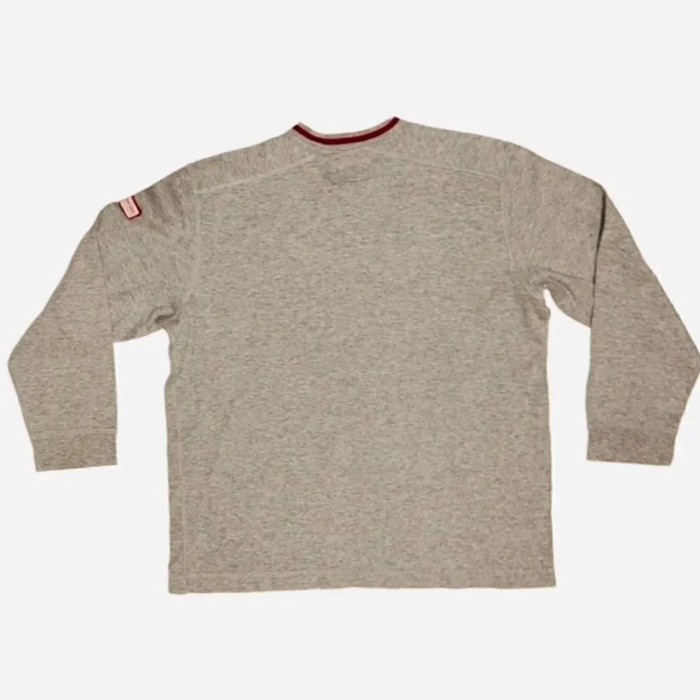Boys Abercrombie v-neck Long Sleeve Shirt Size L‎